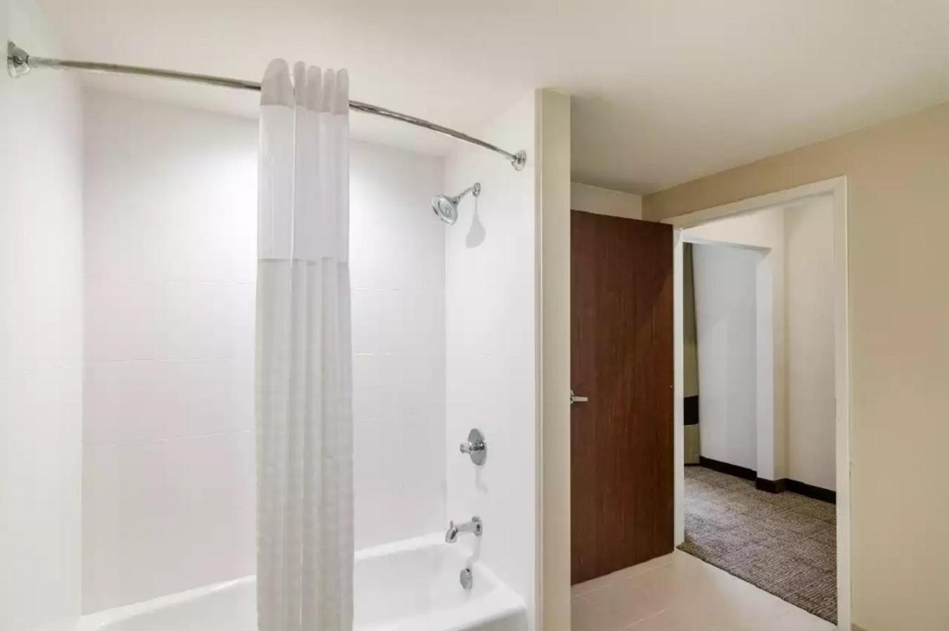 Comfort Suites Meridian And I-40 Oklahoma City Eksteriør billede