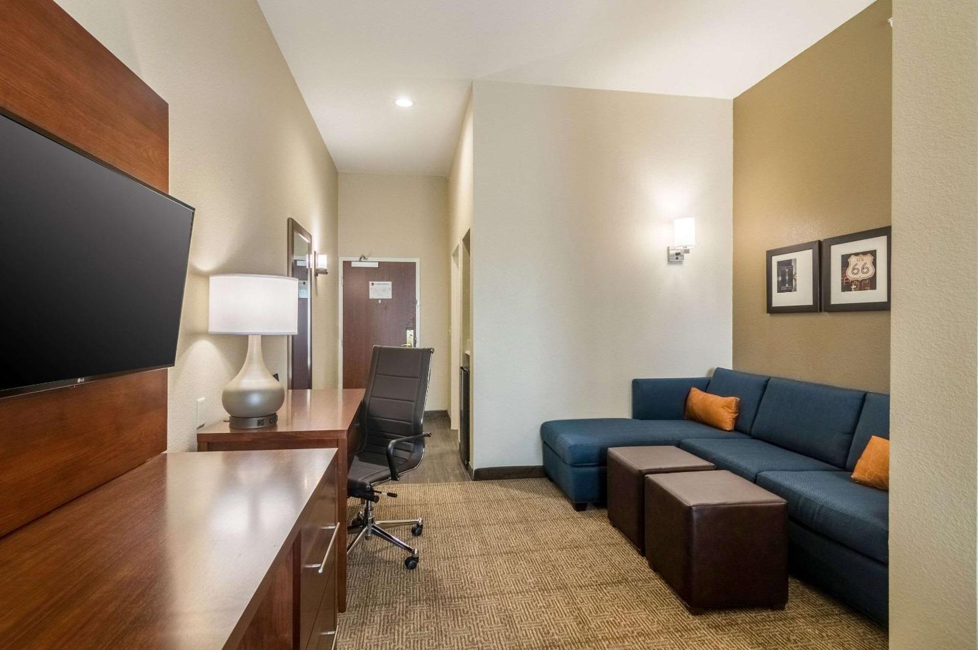 Comfort Suites Meridian And I-40 Oklahoma City Eksteriør billede