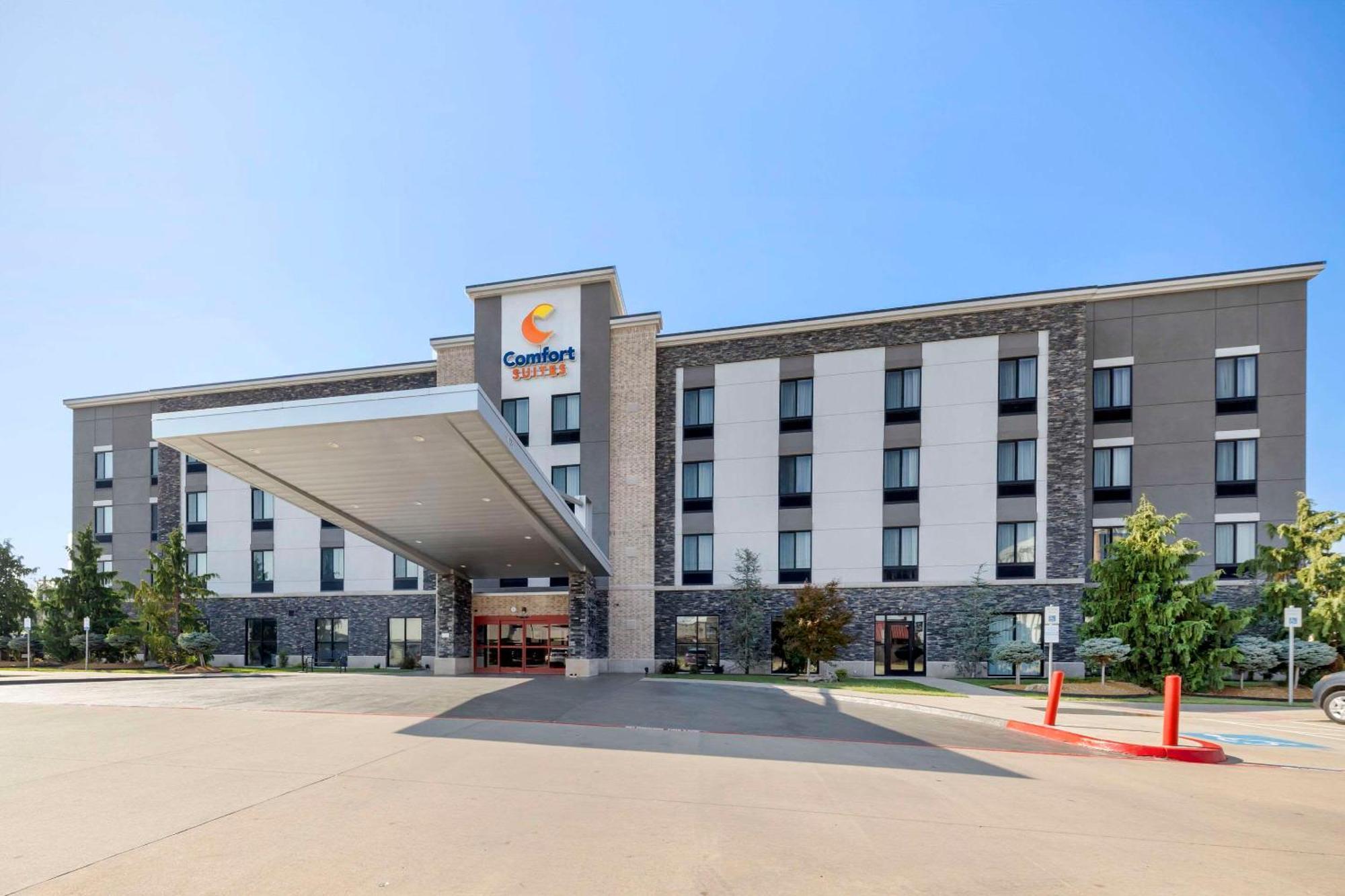 Comfort Suites Meridian And I-40 Oklahoma City Eksteriør billede