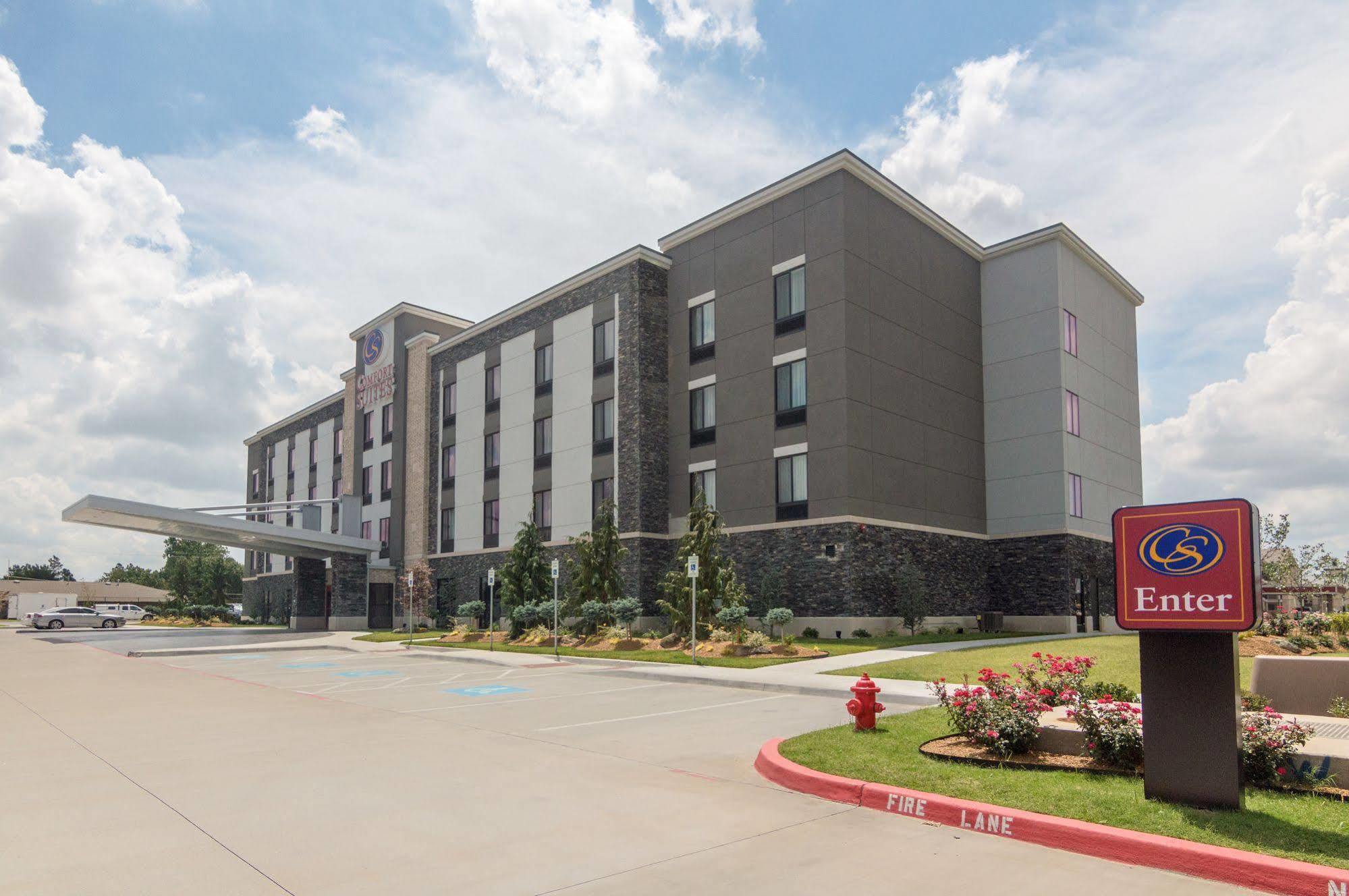 Comfort Suites Meridian And I-40 Oklahoma City Eksteriør billede